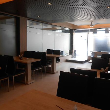 Hotel Victerrace Regency Колката Екстер'єр фото