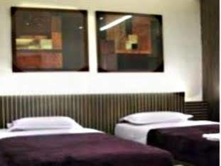Hotel Victerrace Regency Колката Екстер'єр фото